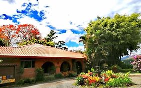 Hotel Boutique Casona Del Cafetal And Lakeside Restaurant